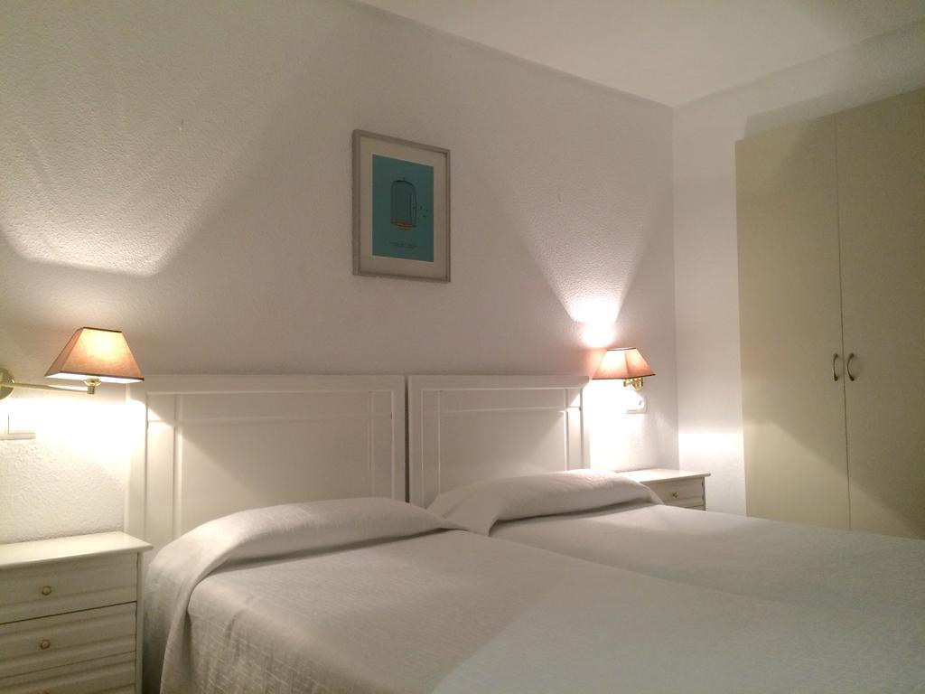 Apartamentos La Nogalera Torremolinos Ngoại thất bức ảnh